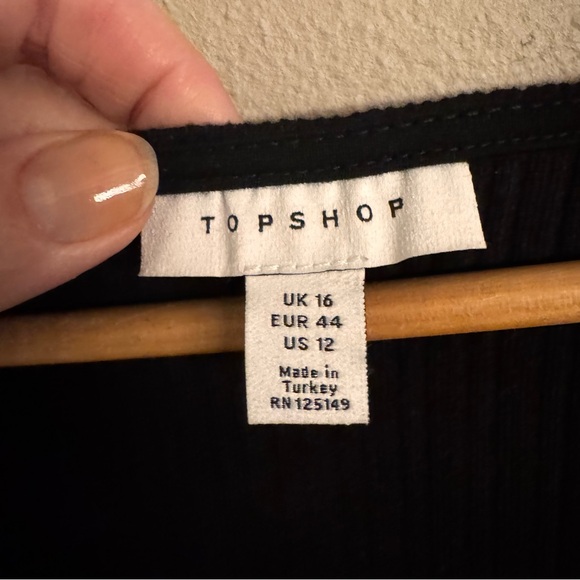 TOPSHOP Ribbed Midi Dress - Picture 5 of 6